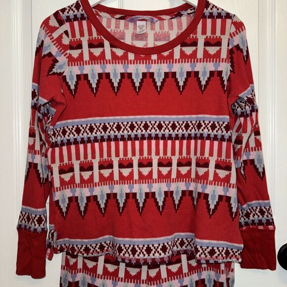 Victoria’s Secret Holiday Thermal Pajama Set Size Medium Red Print Aztec - Picture 2 of 6